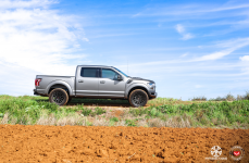 Ford Raptor на дисках Vossen Forged S17-02