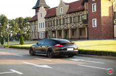 Porsche Panamera GTS на дисках Vossen Forged HC-2