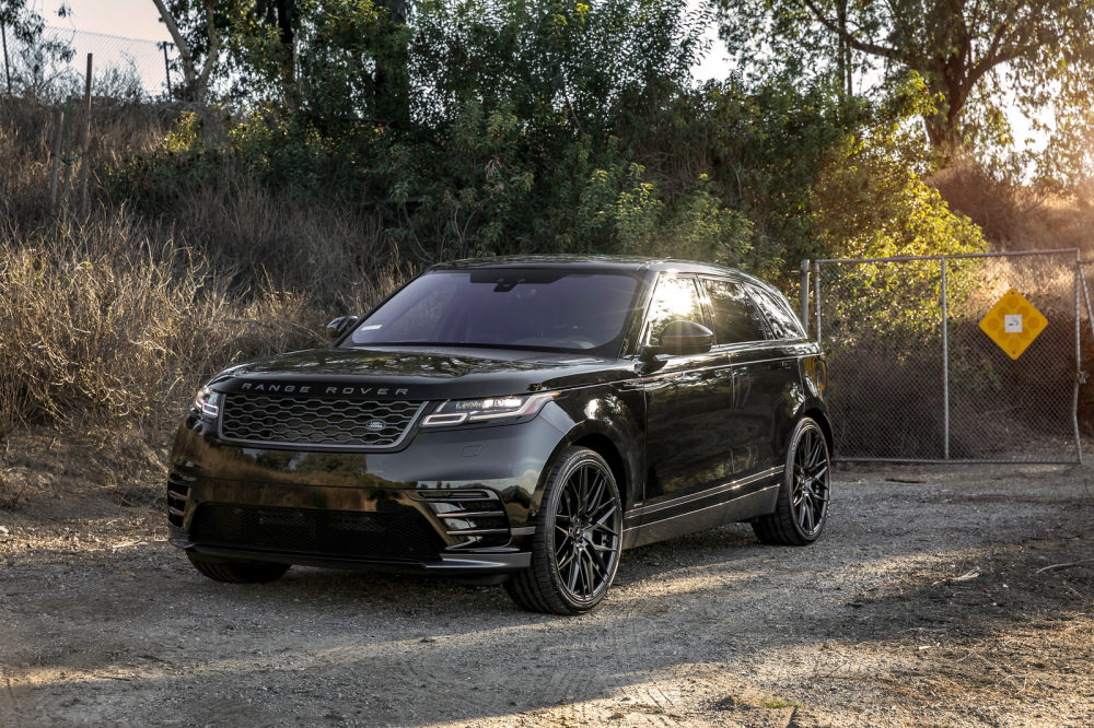 Range Rover Velar на дисках Vortseiner V-FF 107 Carbon Graphite R22