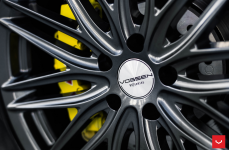 Audi R8 на дисках Vossen Hybrid Forged VFS-4