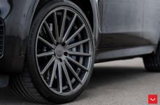 BMW X5 на дисках Vossen VFS-2