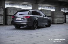 Audi Q7 на дисках Vossen VFS1