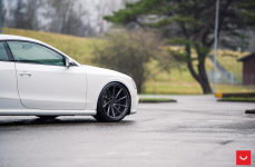 Audi RS5 на дисках Vossen CVT