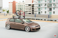 Volkswagen Mk7 GTI на дисках Vossen Forged LC-106T