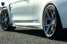 BMW M4 на дисках Rohana RFX5