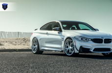 BMW M4 на дисках Rohana RFX5