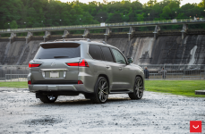 Lexus LX 570 на дисках Hybrid Forged HF-3
