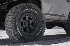 Toyota 4Runner на дисках Black Rhino Reno Beadlock