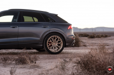 Audi Q8 на дисках Vossen Forged S17-01