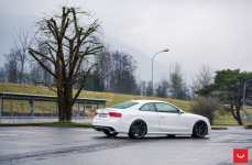 Audi RS5 на дисках Vossen CVT