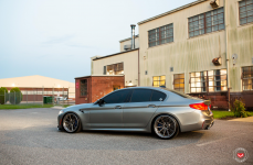 BMW F90 M5 на кованых дисках Vossen Forged EVO-2R 3P