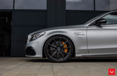 Mercedes C63 AMG Wagon на дисках Hybrid Forged HF-3