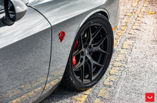 Dodge Challenger Hellcat на дисках Hybrid Forged HF-5