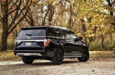 Ford Expedition на дисках Black Rhino Kruger