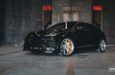 Lamborghini Urus на кованых дисках Novitec NL4