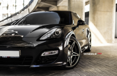Porsche Panamera GTS на дисках PUR Wheels