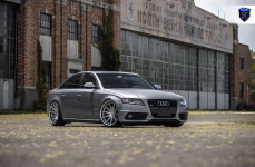 Audi S4 на дисках Rohana RC10