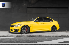 BMW M3 yellow на дисках RFX7 gloss black