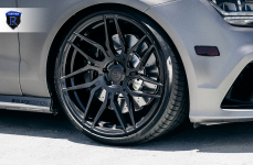 Audi RS7 Silver на дисках Rohana RFX7 Gloss Black