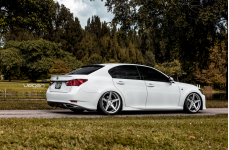 Lexus GS350 на дисках Velgen Wheels Classic5