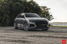 Audi RSQ8 на дисках Hybrid Forged HF-7