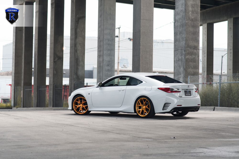 Lexus RC350 Fsport на дисках Rohana RFX5