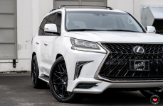 Lexus LX570 на кованых дисках Vossen Forged S17-07