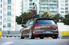 Volkswagen Mk7 GTI на дисках Vossen Forged LC-106T