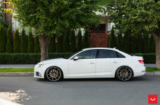 Audi A4 на дисках Vossen CVT