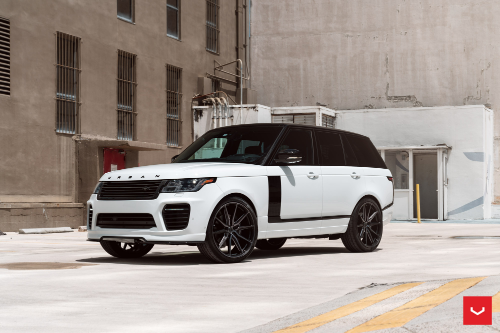 Range Rover на дисках Hybrid Forged HF-3