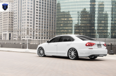 Volkswagen Passat на дисках Rohana RF1