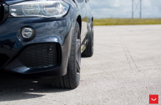 BMW X5 на дисках Vossen Hybrid Forged HF-1