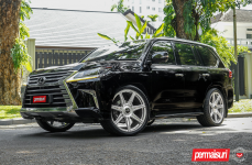 Lexus LX570 на кованых дисках Vossen Forged S17-11