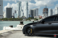 Mercedes AMG GT 63 S на дисках Vossen Forged S17-13