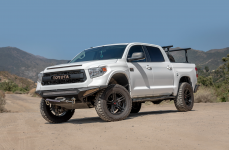 Toyota Tundra на дисках VenomRex VR-602 Coal Black