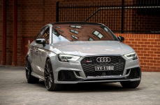 Audi RS3 на дисках Vorsteiner V-FF 107 Carbon Graphite R20