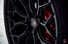 Brabus Mercedes-Benz G63 на дисках Vossen Forged S17-01