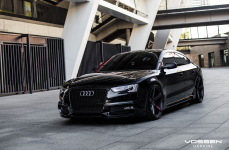 Audi S5 на дисках Vossen CV3-R