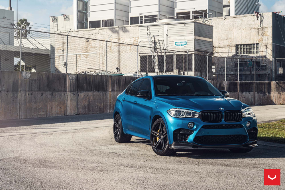 BMW X6M на дисках Vossen Hybrid Forged HF-1