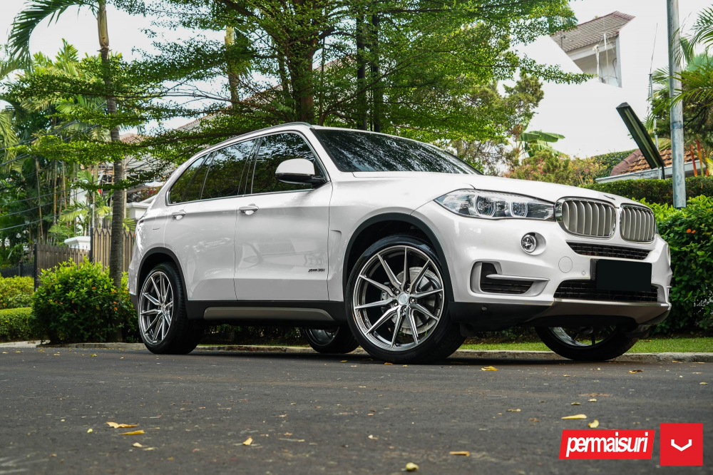 BMW X5 на дисках Hybrid Forged HF-3