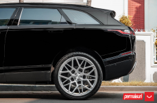 Range Rover Velar на дисках Urban Automotive x Vossen UV-1