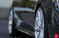 Mercedes E63 на дисках Vossen Hybrid Forged VFS-10
