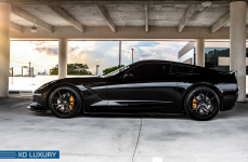 Chevrolet Corvette C7 на дисках XO Luxury Verona