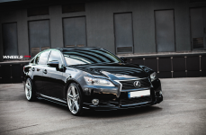 Lexus GS350 на дисках Vossen VFS5