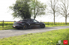 Porsche Taycan на дисках Hybrid Forged HF-4T