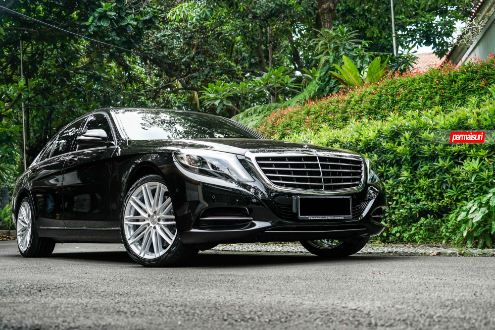 Mercedes S Class на дисках Vossen Hybrid Forged VFS-4
