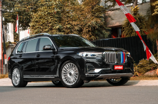 BMW X7 Series G07 на дисках Vossen S17-15T