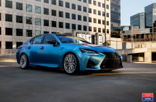 Lexus GS на дисках VOSSEN X WORK VWS-2