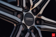 Cadillac Escalade на дисках Hybrid Forged HF6-2