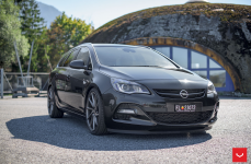 Opel Astra на дисках Vossen CVT